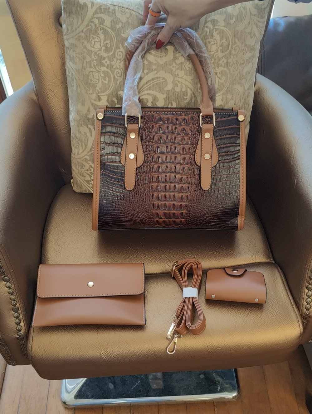 Women's Brown Croc-Pattern Satchel Handbag with Wallet & Accessories